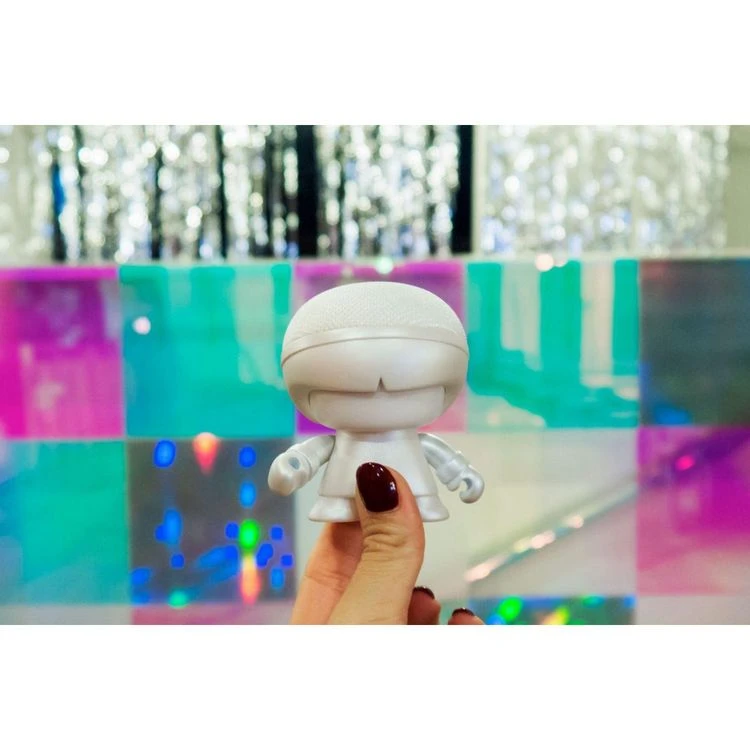 XOOPAR Enceinte Portable Mini Xboy RCS Blanc Metal 3 XOOPAR Enceinte Portable Mini Xboy RCS Blanc Metal – Image 3