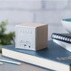 Gingko Radio Réveil Cube Click Clock - LED Maple / Orange -PANASONIC shop B2CD 2511